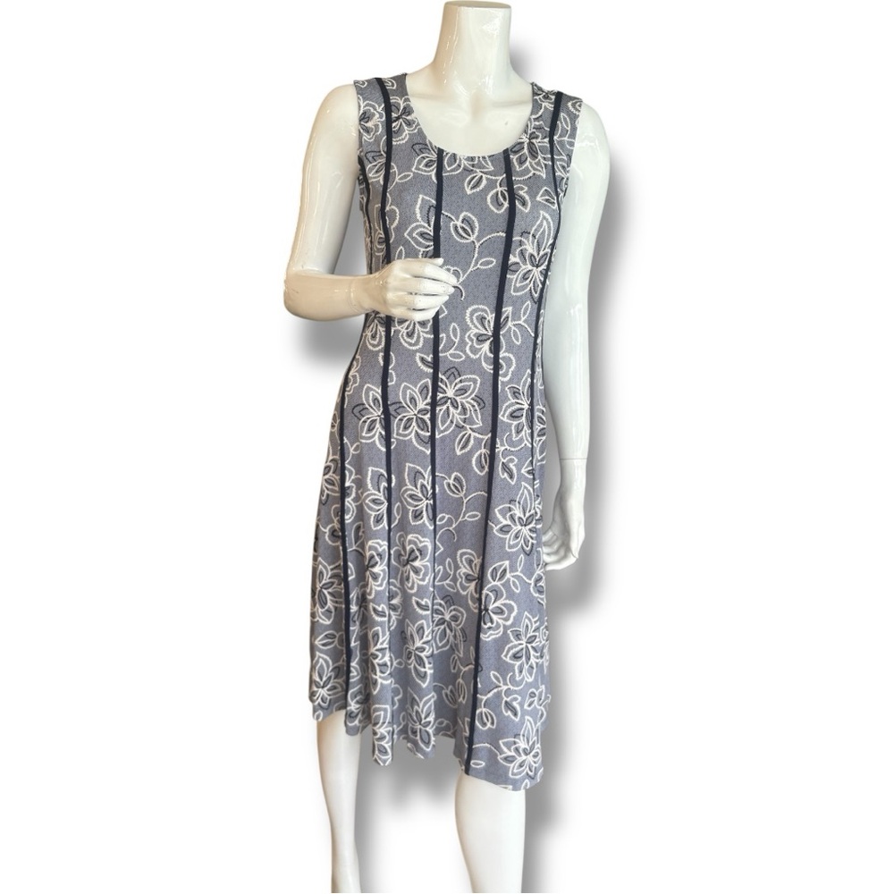 Candalite Blue White Floral Fit & Flare Midi Dress Women’s Size Medium